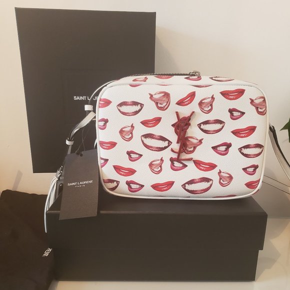 ❌SOLD❌SAINT LAURENT Lou Camera Bag - Picture 7 of 9